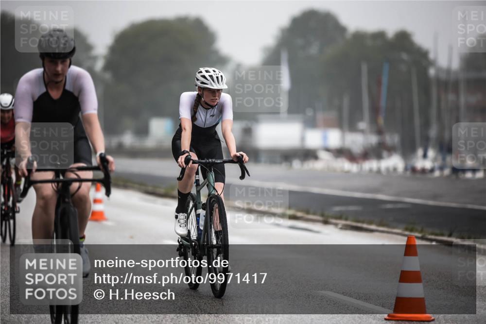 16.08.2026 - KN Förde Triathlon 2026 H.Heesch http://msf.ph/oto/9971417 16.08.2026 10:00:11 Radfahren 244 meine-sportfotos.de