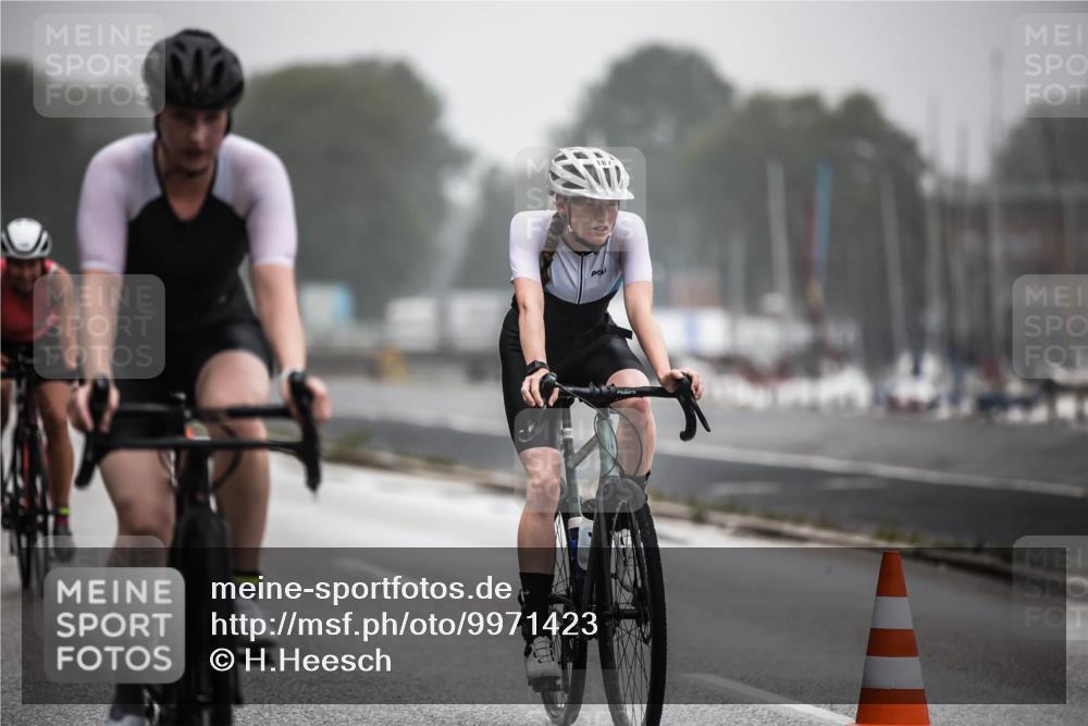16.08.2026 - KN Förde Triathlon 2026 H.Heesch http://msf.ph/oto/9971423 16.08.2026 10:00:12 Radfahren 123, 244 meine-sportfotos.de