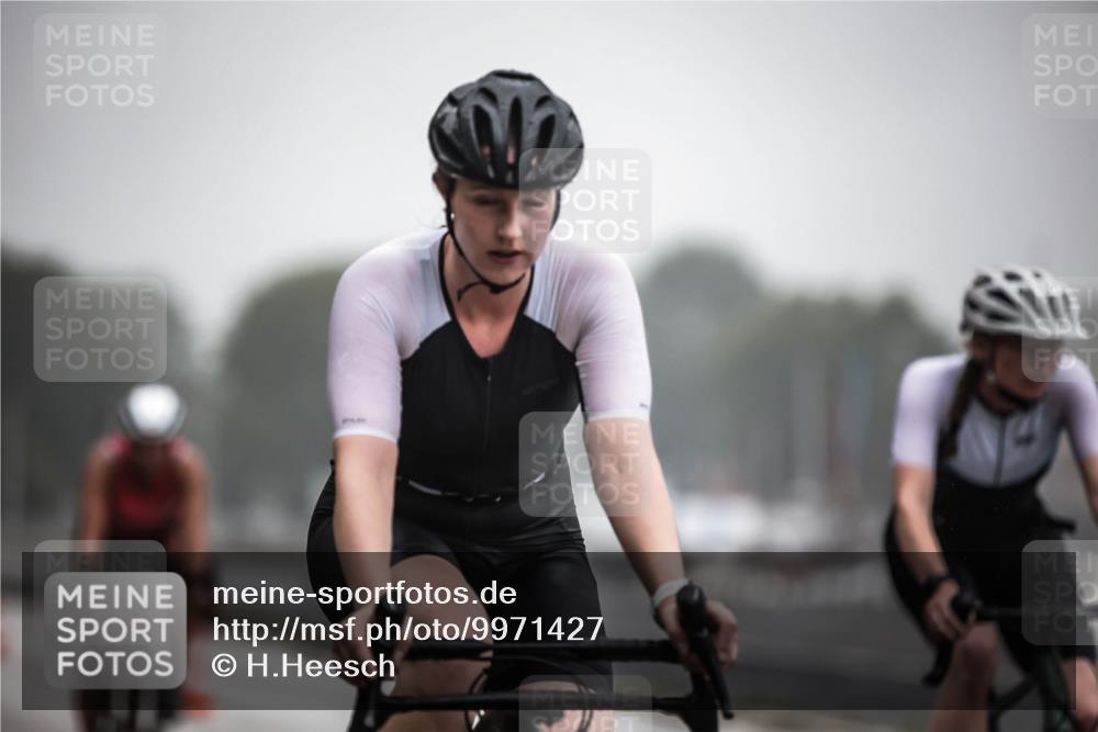 16.08.2026 - KN Förde Triathlon 2026 H.Heesch http://msf.ph/oto/9971427 16.08.2026 10:00:12 Radfahren 123, 244 meine-sportfotos.de