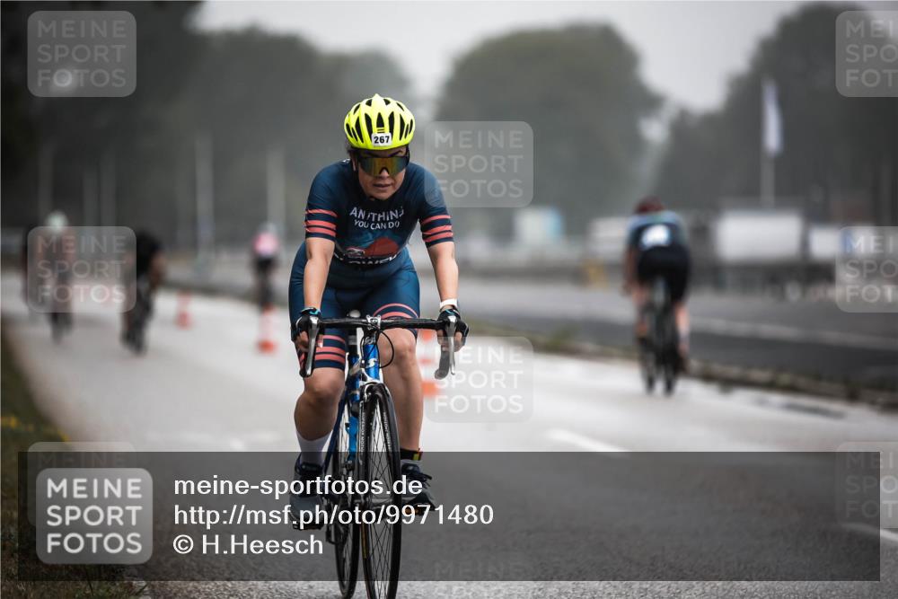 16.08.2026 - KN Förde Triathlon 2026 H.Heesch http://msf.ph/oto/9971480 16.08.2026 10:00:24 Radfahren 184, 267 meine-sportfotos.de