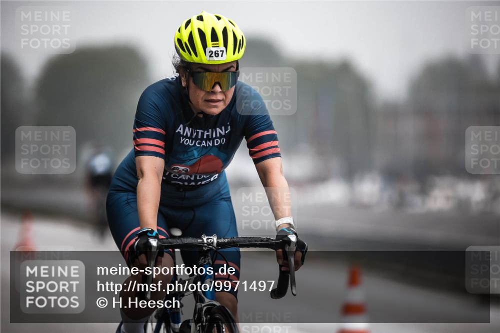 16.08.2026 - KN Förde Triathlon 2026 H.Heesch http://msf.ph/oto/9971497 16.08.2026 10:00:25 Radfahren 184, 267 meine-sportfotos.de
