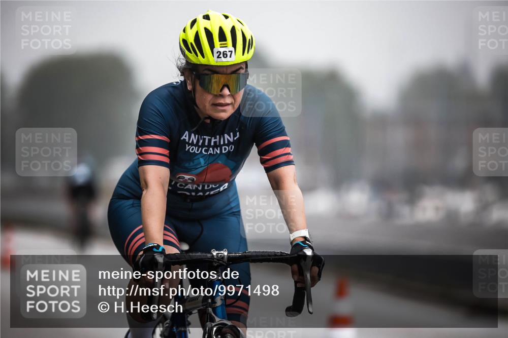 16.08.2026 - KN Förde Triathlon 2026 H.Heesch http://msf.ph/oto/9971498 16.08.2026 10:00:25 Radfahren 184, 267 meine-sportfotos.de