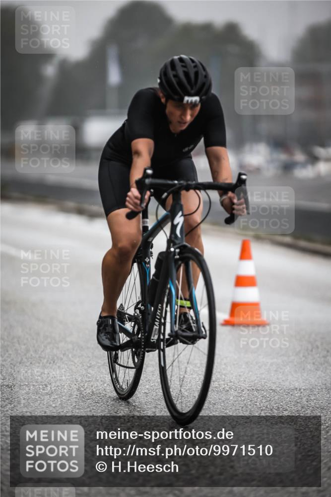 16.08.2026 - KN Förde Triathlon 2026 H.Heesch http://msf.ph/oto/9971510 16.08.2026 10:00:29 Radfahren 184, 267 meine-sportfotos.de