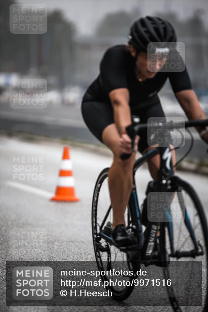 16.08.2026 - KN Förde Triathlon 2026 H.Heesch http://msf.ph/oto/9971516 16.08.2026 10:00:29 Radfahren 184, 267 meine-sportfotos.de