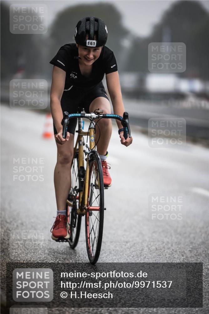 16.08.2026 - KN Förde Triathlon 2026 H.Heesch http://msf.ph/oto/9971537 16.08.2026 10:00:33 Radfahren 168 meine-sportfotos.de