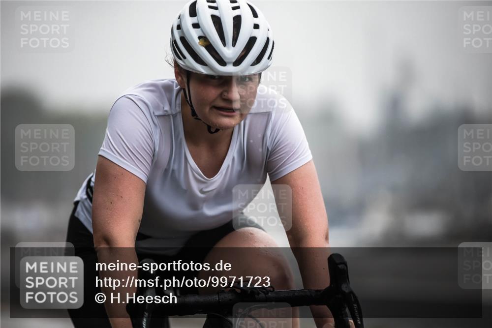 16.08.2026 - KN Förde Triathlon 2026 H.Heesch http://msf.ph/oto/9971723 16.08.2026 10:01:34 Radfahren 163, 191, 194, 239, 255 meine-sportfotos.de