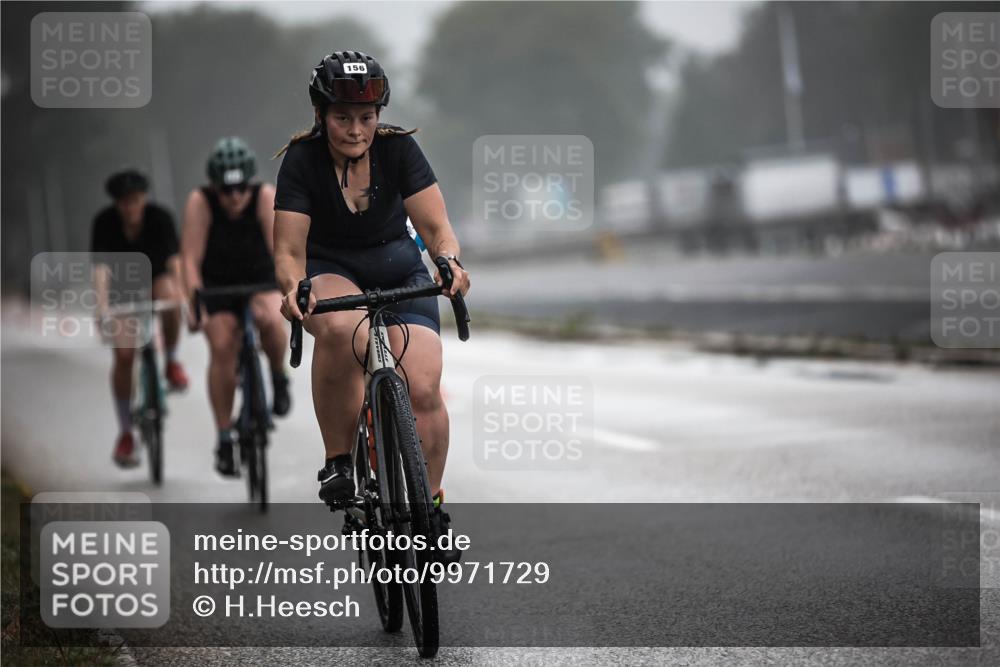 16.08.2026 - KN Förde Triathlon 2026 H.Heesch http://msf.ph/oto/9971729 16.08.2026 10:01:37 Radfahren 163, 191, 239, 245, 255 meine-sportfotos.de