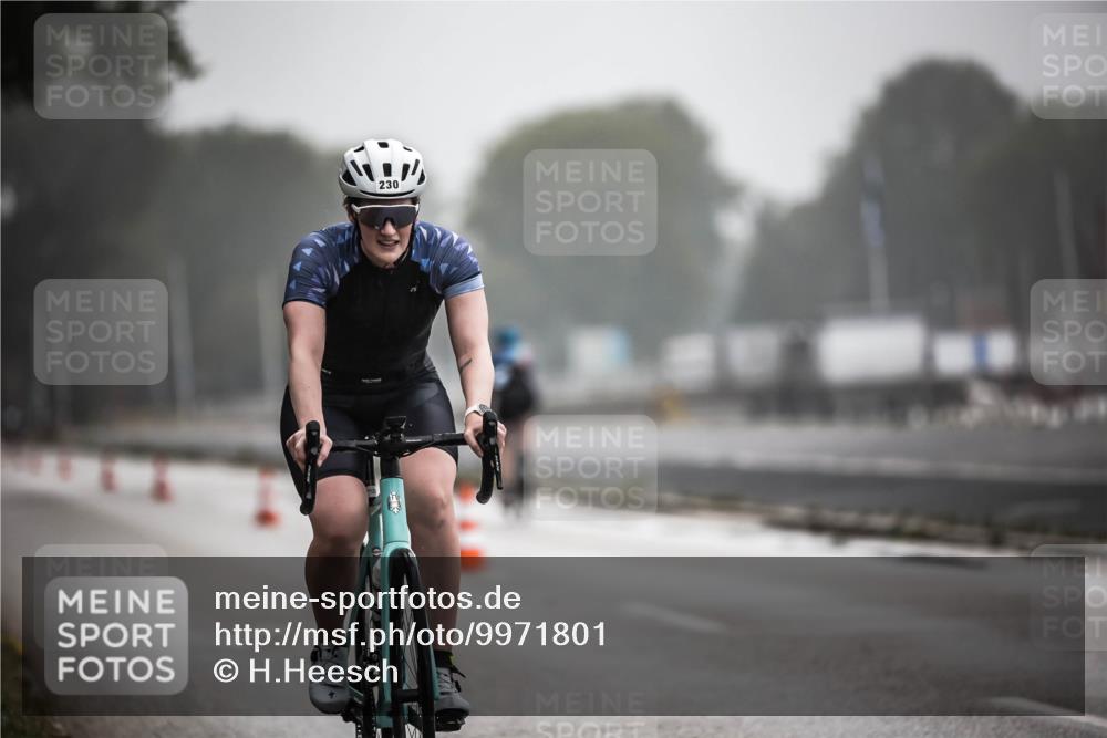 16.08.2026 - KN Förde Triathlon 2026 H.Heesch http://msf.ph/oto/9971801 16.08.2026 10:02:10 Radfahren 167, 179, 180 meine-sportfotos.de