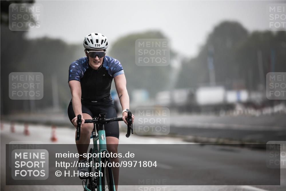 16.08.2026 - KN Förde Triathlon 2026 H.Heesch http://msf.ph/oto/9971804 16.08.2026 10:02:10 Radfahren 167, 179, 180 meine-sportfotos.de
