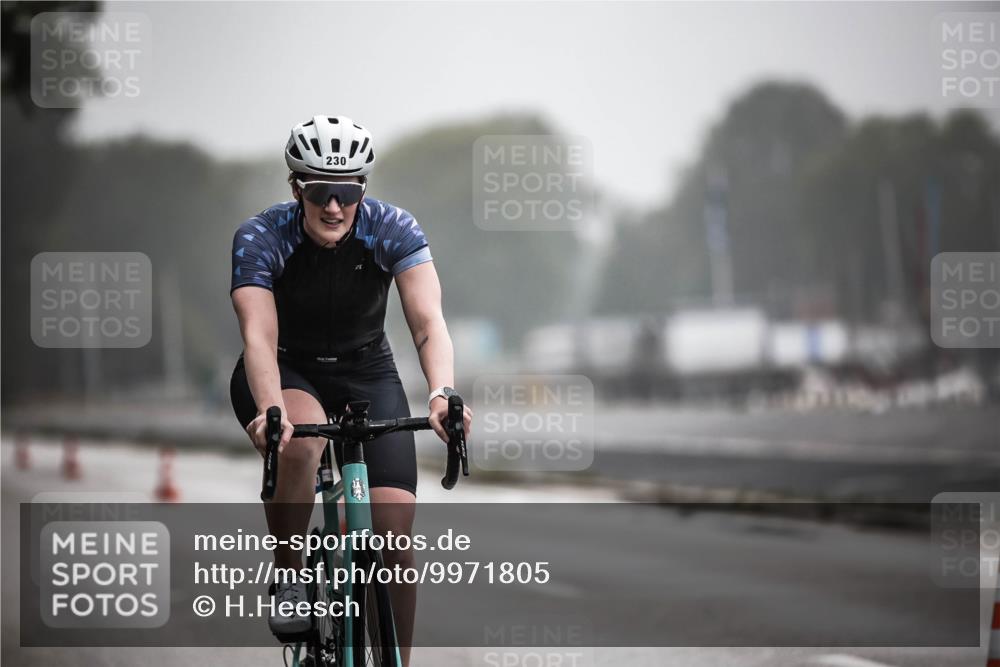 16.08.2026 - KN Förde Triathlon 2026 H.Heesch http://msf.ph/oto/9971805 16.08.2026 10:02:10 Radfahren 167, 179, 180 meine-sportfotos.de
