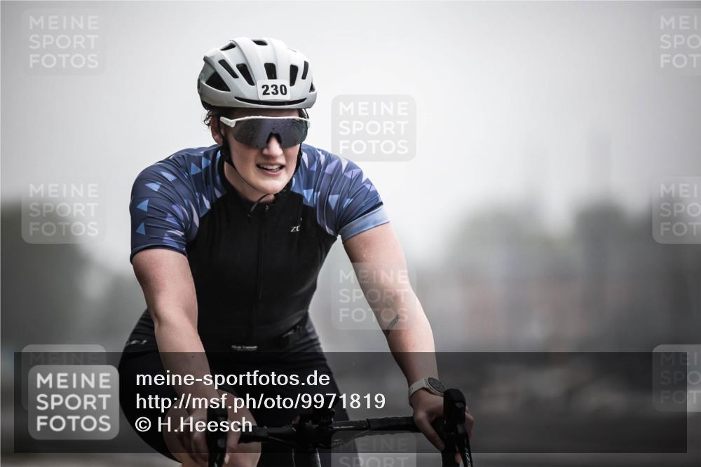 16.08.2026 - KN Förde Triathlon 2026 H.Heesch http://msf.ph/oto/9971819 16.08.2026 10:02:11 Radfahren 167, 180 meine-sportfotos.de