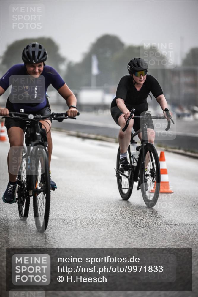 16.08.2026 - KN Förde Triathlon 2026 H.Heesch http://msf.ph/oto/9971833 16.08.2026 10:02:28 Radfahren 188, 236, 263 meine-sportfotos.de