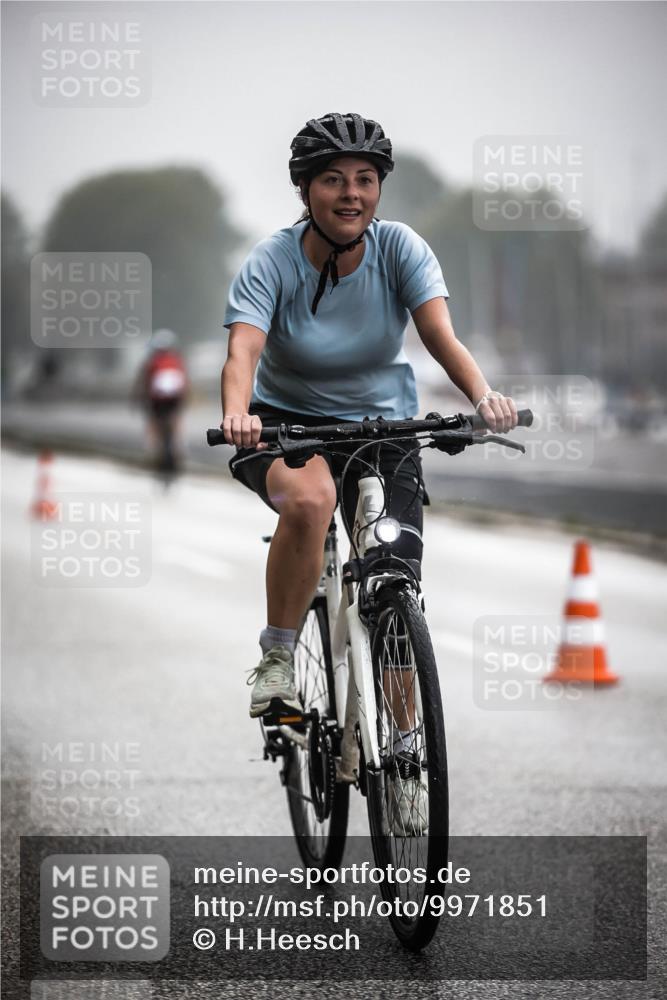16.08.2026 - KN Förde Triathlon 2026 H.Heesch http://msf.ph/oto/9971851 16.08.2026 10:02:33 Radfahren 126, 236 meine-sportfotos.de