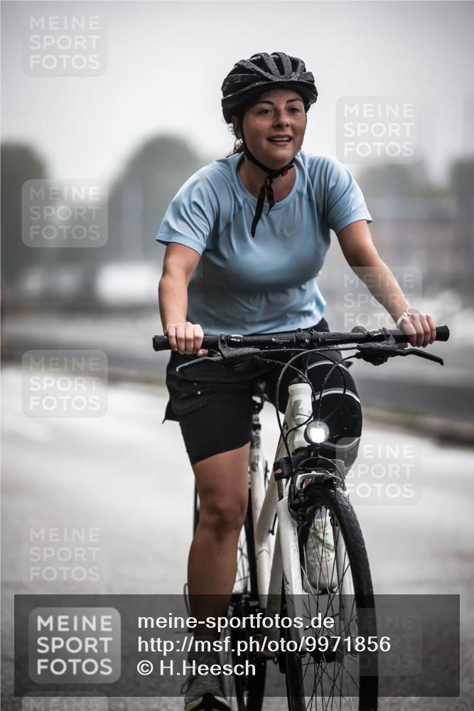 16.08.2026 - KN Förde Triathlon 2026 H.Heesch http://msf.ph/oto/9971856 16.08.2026 10:02:33 Radfahren 126, 236 meine-sportfotos.de