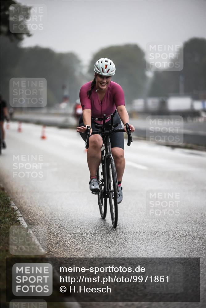 16.08.2026 - KN Förde Triathlon 2026 H.Heesch http://msf.ph/oto/9971861 16.08.2026 10:02:35 Radfahren 126, 236 meine-sportfotos.de