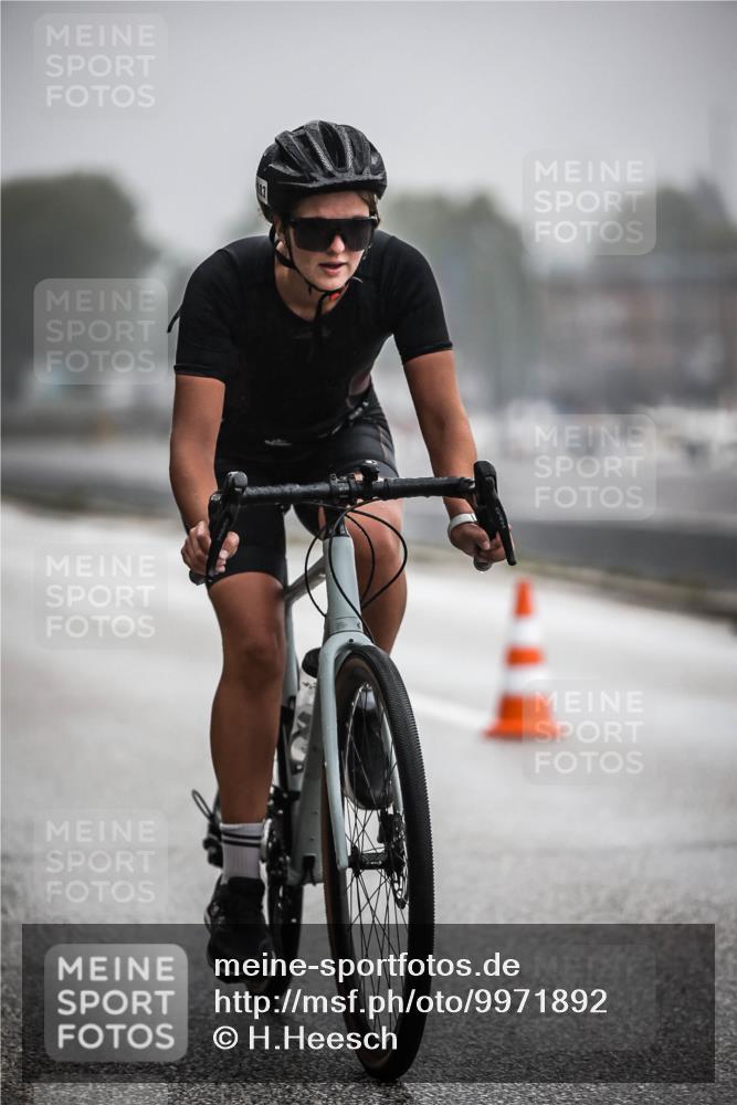 16.08.2026 - KN Förde Triathlon 2026 H.Heesch http://msf.ph/oto/9971892 16.08.2026 10:02:38 Radfahren 126 meine-sportfotos.de