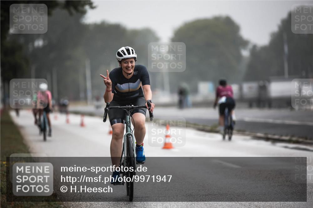 16.08.2026 - KN Förde Triathlon 2026 H.Heesch http://msf.ph/oto/9971947 16.08.2026 10:03:14 Radfahren 152, 193, 232 meine-sportfotos.de