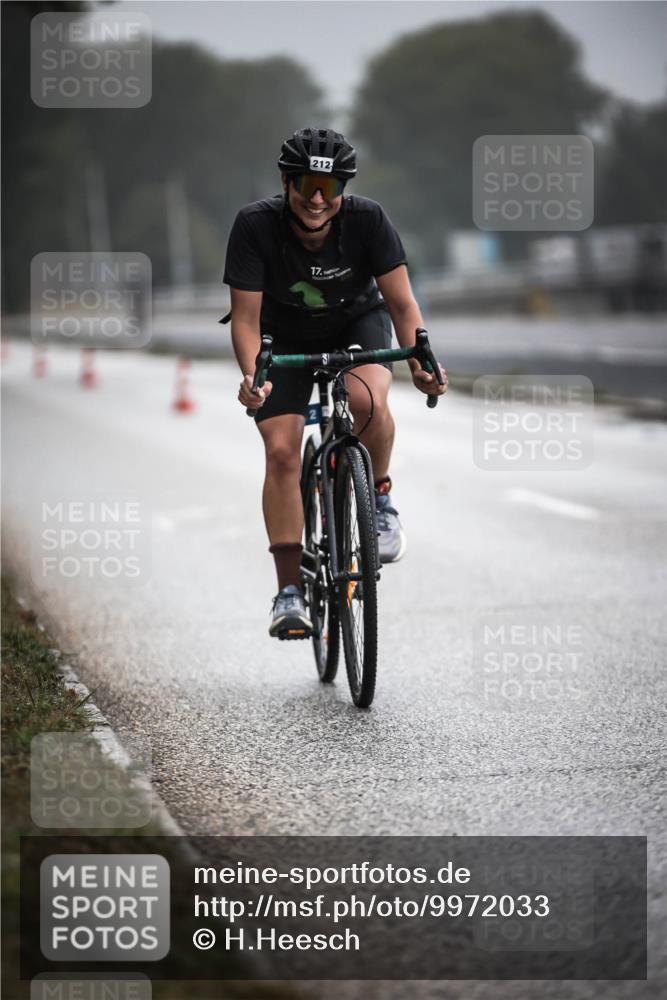 16.08.2026 - KN Förde Triathlon 2026 H.Heesch http://msf.ph/oto/9972033 16.08.2026 10:03:51 Radfahren 235 meine-sportfotos.de
