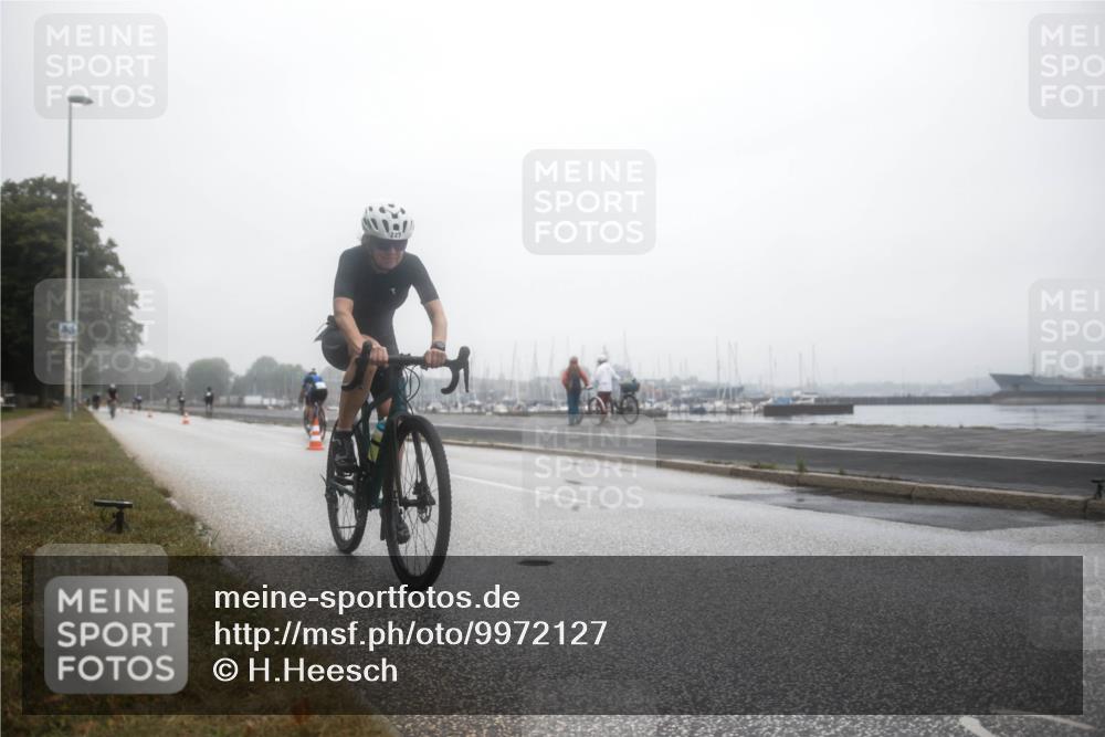 16.08.2026 - KN Förde Triathlon 2026 H.Heesch http://msf.ph/oto/9972127 16.08.2026 09:51:52 Radfahren 184, 227, 232, 245 meine-sportfotos.de