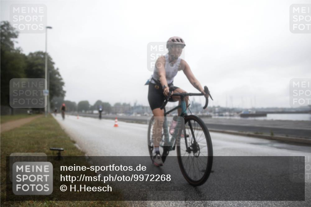 16.08.2026 - KN Förde Triathlon 2026 H.Heesch http://msf.ph/oto/9972268 16.08.2026 09:58:23 Radfahren 186, 223, 251, 262 meine-sportfotos.de