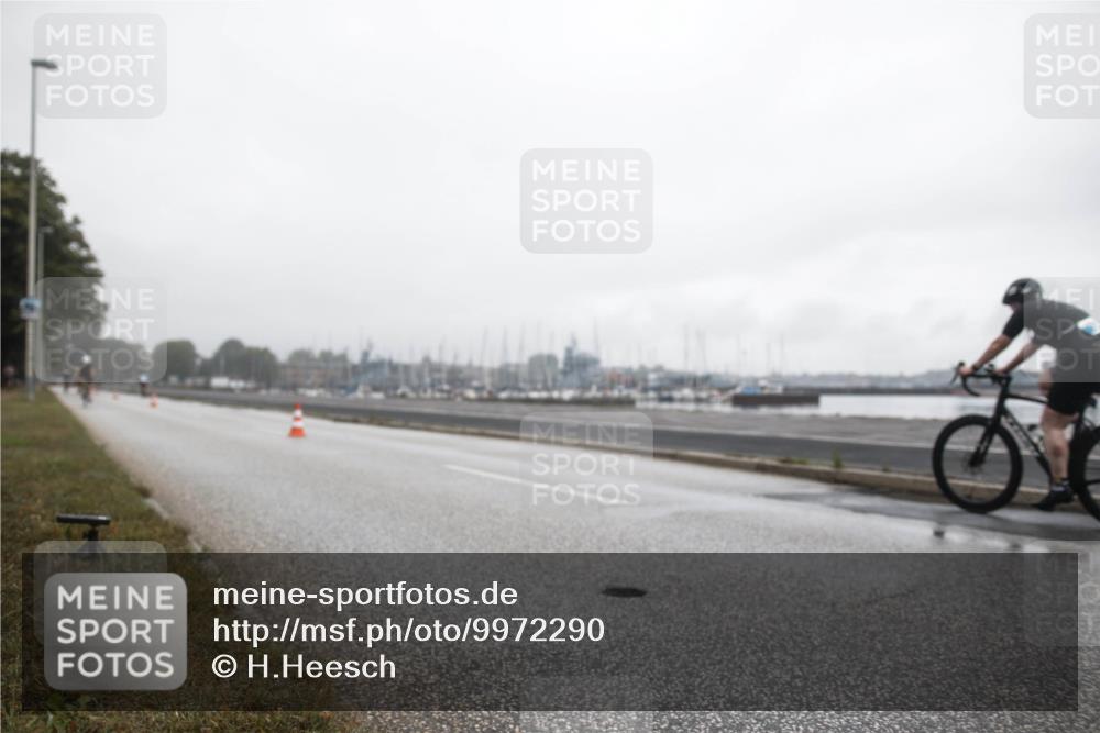 16.08.2026 - KN Förde Triathlon 2026 H.Heesch http://msf.ph/oto/9972290 16.08.2026 09:59:44 Radfahren 183, 266 meine-sportfotos.de