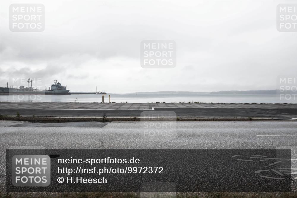 16.08.2026 - KN Förde Triathlon 2026 H.Heesch http://msf.ph/oto/9972372 16.08.2026 10:04:18 Radfahren  meine-sportfotos.de