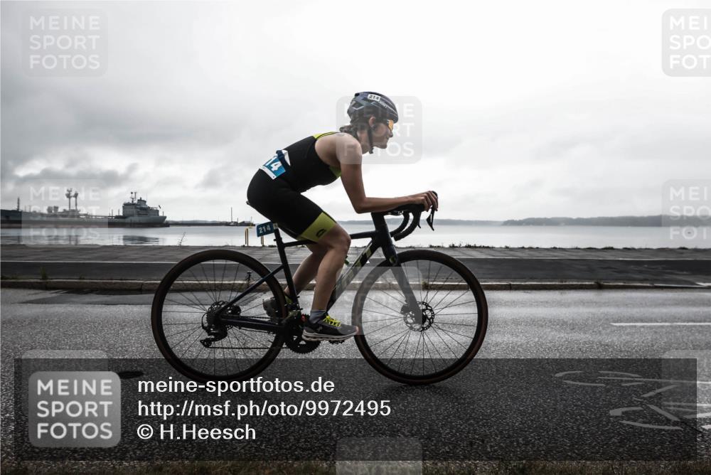 16.08.2026 - KN Förde Triathlon 2026 H.Heesch http://msf.ph/oto/9972495 16.08.2026 10:07:42 Radfahren 134, 223, 254 meine-sportfotos.de