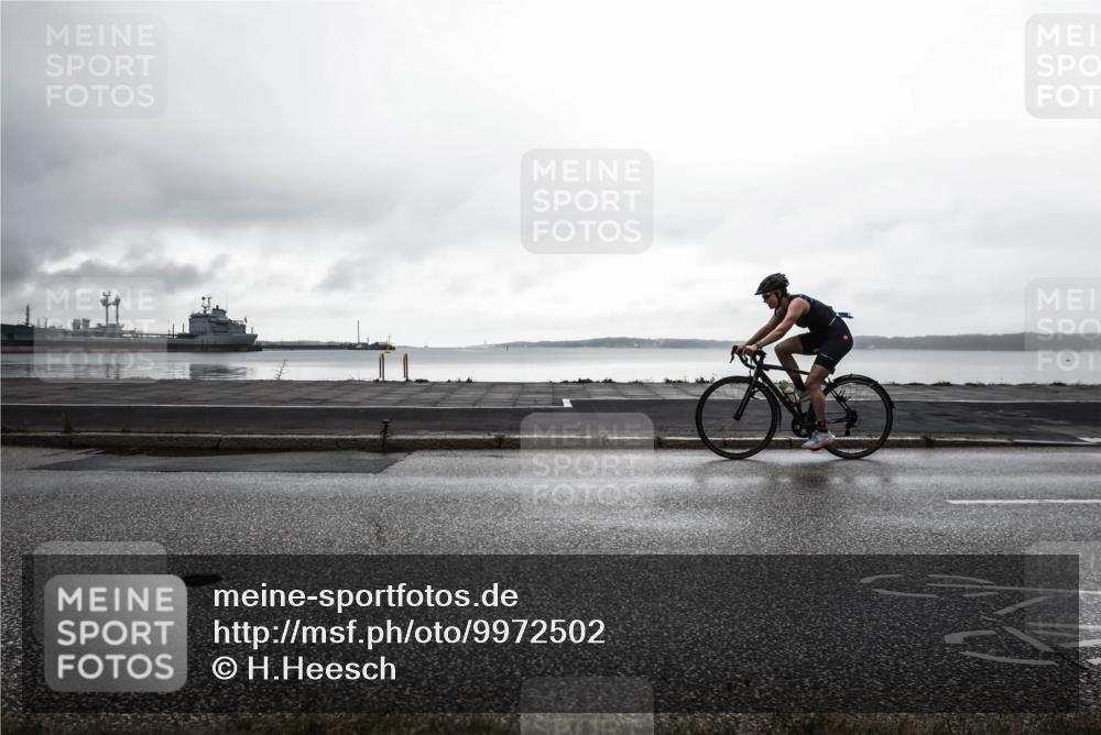 16.08.2026 - KN Förde Triathlon 2026 H.Heesch http://msf.ph/oto/9972502 16.08.2026 10:07:52 Radfahren 261, 268 meine-sportfotos.de