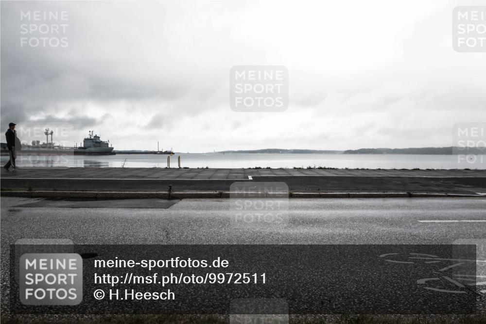 16.08.2026 - KN Förde Triathlon 2026 H.Heesch http://msf.ph/oto/9972511 16.08.2026 10:08:04 Radfahren 128, 132, 216, 219 meine-sportfotos.de
