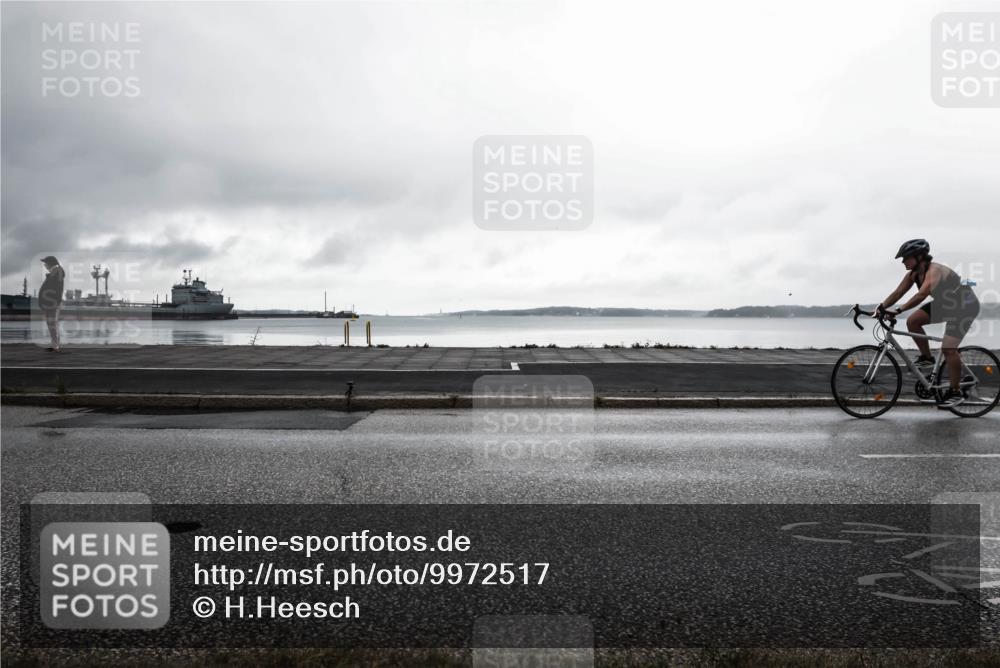 16.08.2026 - KN Förde Triathlon 2026 H.Heesch http://msf.ph/oto/9972517 16.08.2026 10:08:14 Radfahren 112, 206 meine-sportfotos.de