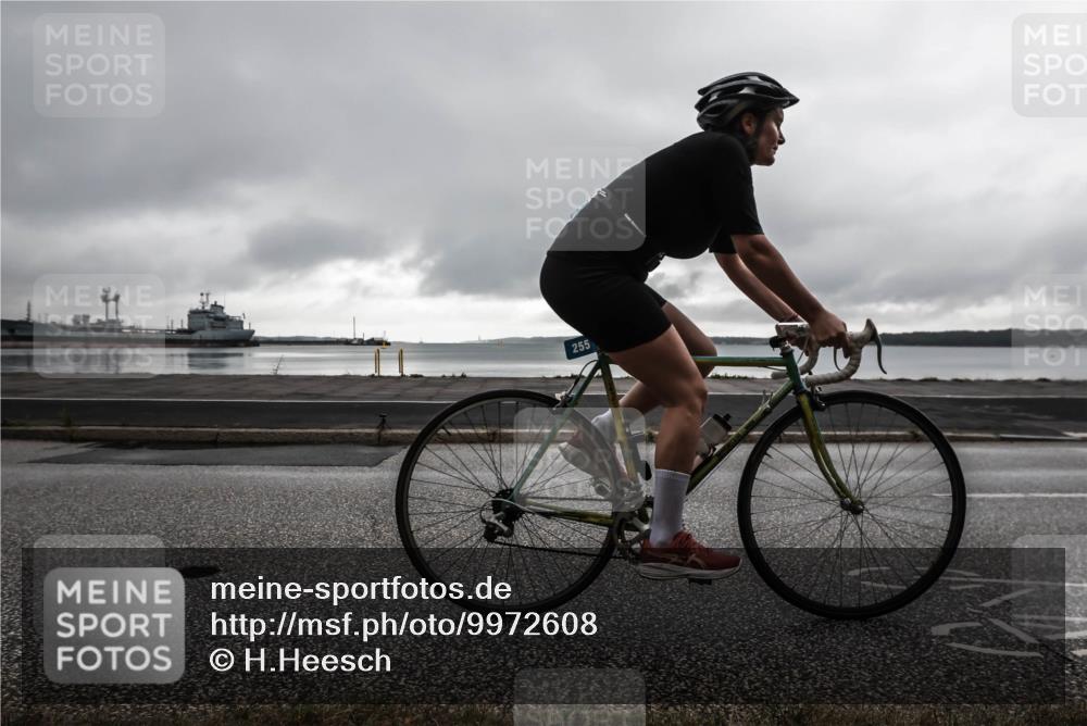 16.08.2026 - KN Förde Triathlon 2026 H.Heesch http://msf.ph/oto/9972608 16.08.2026 10:13:28 Radfahren 244 meine-sportfotos.de