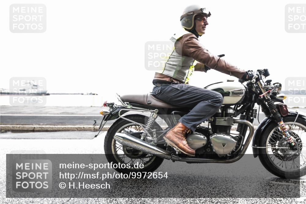 16.08.2026 - KN Förde Triathlon 2026 H.Heesch http://msf.ph/oto/9972654 16.08.2026 10:28:22 Radfahren  meine-sportfotos.de
