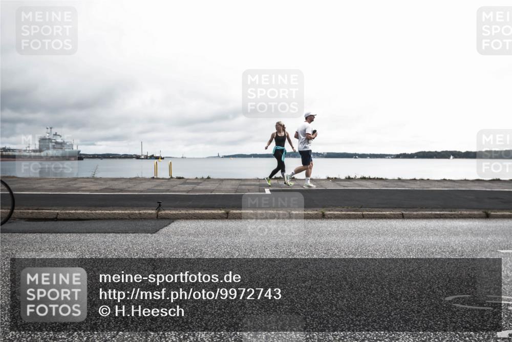 16.08.2026 - KN Förde Triathlon 2026 H.Heesch http://msf.ph/oto/9972743 16.08.2026 11:07:22 Radfahren 302, 322, 328, 345, 348, 371 meine-sportfotos.de