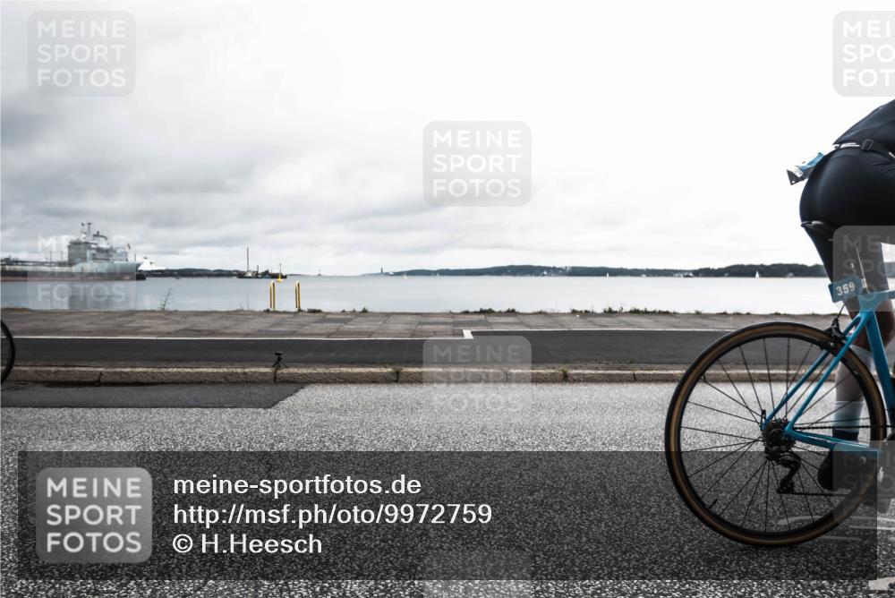 16.08.2026 - KN Förde Triathlon 2026 H.Heesch http://msf.ph/oto/9972759 16.08.2026 11:08:06 Radfahren 301, 307, 359, 804 meine-sportfotos.de