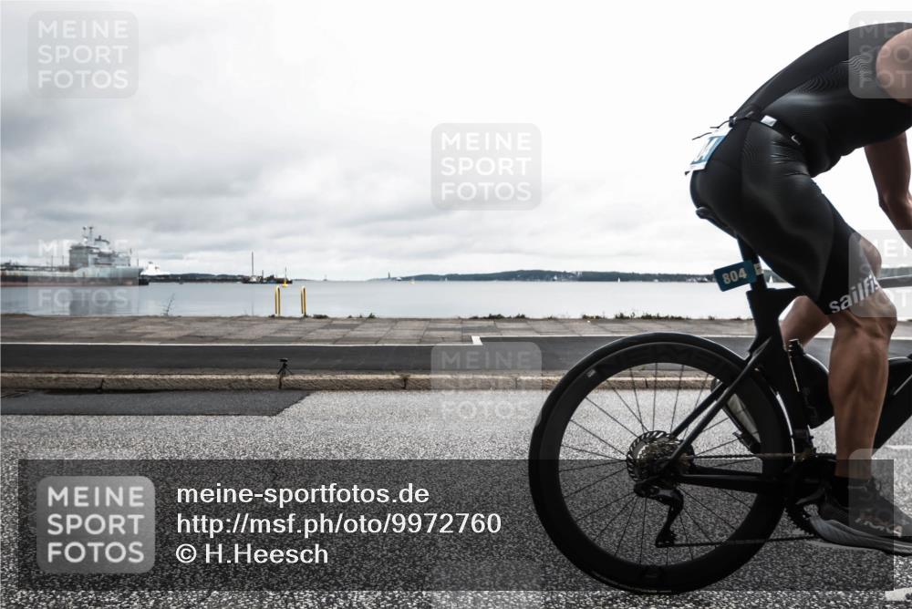 16.08.2026 - KN Förde Triathlon 2026 H.Heesch http://msf.ph/oto/9972760 16.08.2026 11:08:07 Radfahren 301, 307, 359, 804 meine-sportfotos.de