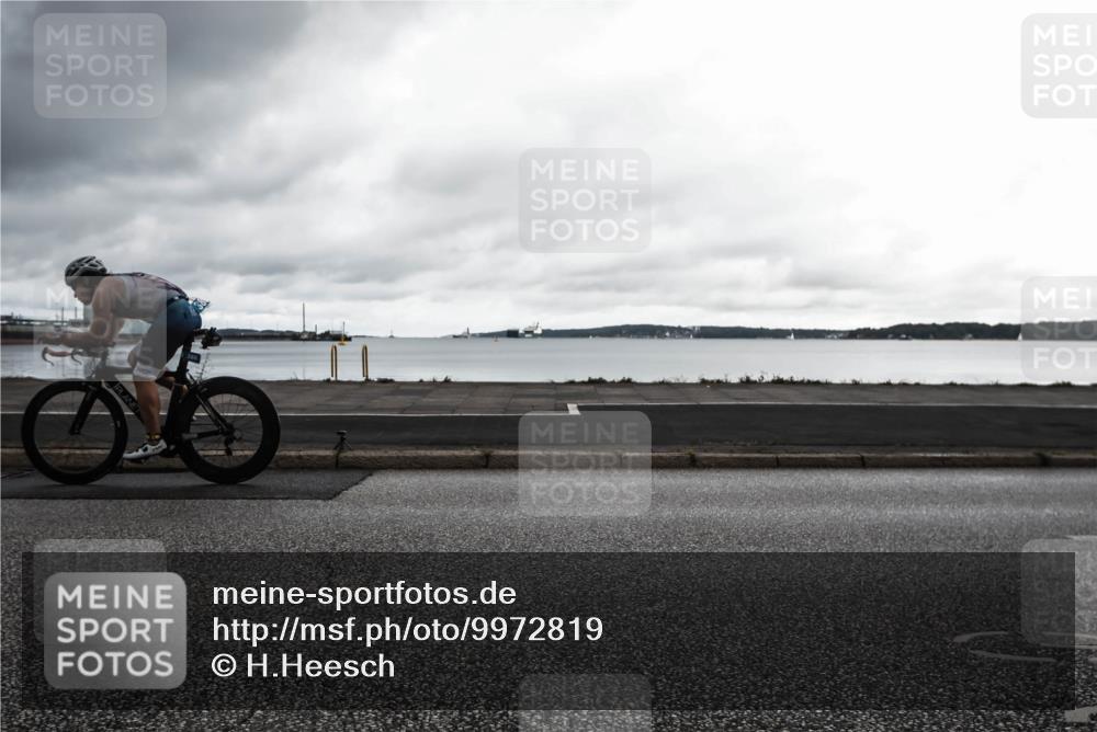 16.08.2026 - KN Förde Triathlon 2026 H.Heesch http://msf.ph/oto/9972819 16.08.2026 11:11:22 Radfahren 317, 353, 409, 430 meine-sportfotos.de