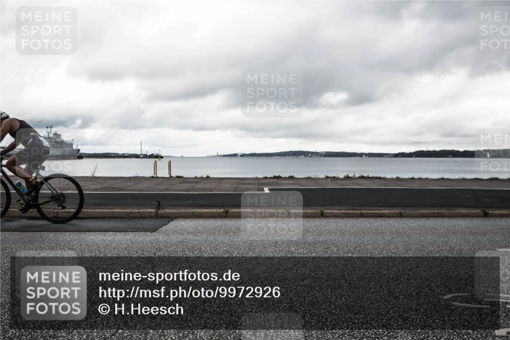 16.08.2026 - KN Förde Triathlon 2026 H.Heesch http://msf.ph/oto/9972926 16.08.2026 11:16:21 Radfahren 339, 351, 406, 428, 801 meine-sportfotos.de