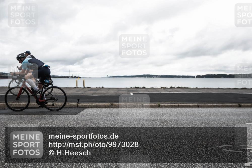 16.08.2026 - KN Förde Triathlon 2026 H.Heesch http://msf.ph/oto/9973028 16.08.2026 11:20:53 Radfahren 309, 364, 395 meine-sportfotos.de