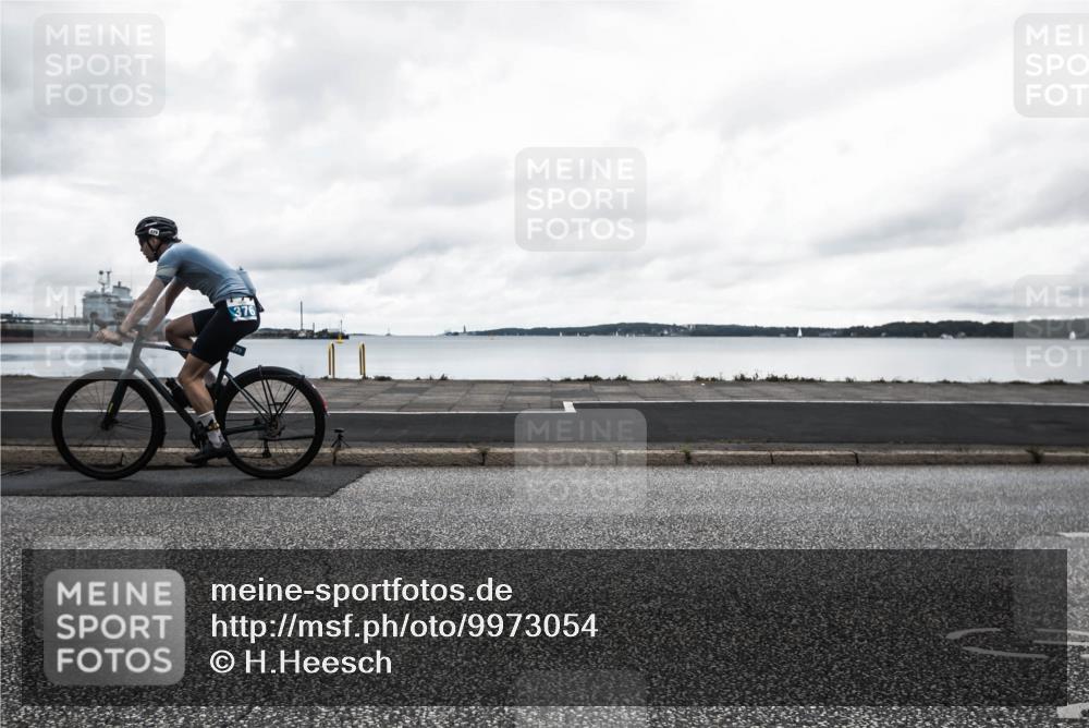 16.08.2026 - KN Förde Triathlon 2026 H.Heesch http://msf.ph/oto/9973054 16.08.2026 11:22:07 Radfahren 321, 393, 401 meine-sportfotos.de