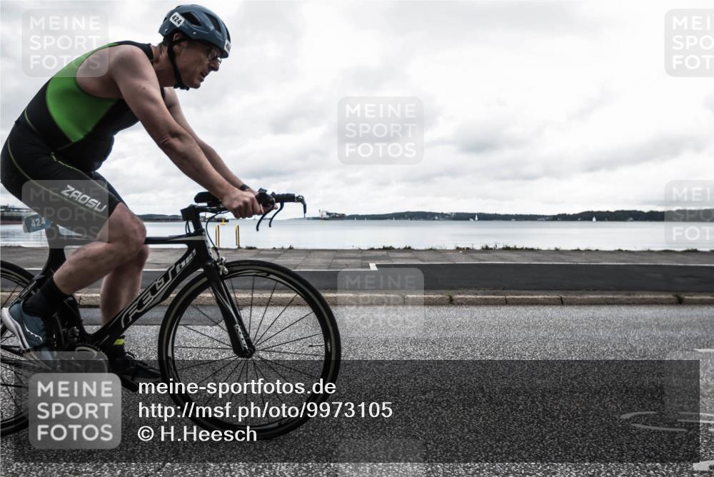 16.08.2026 - KN Förde Triathlon 2026 H.Heesch http://msf.ph/oto/9973105 16.08.2026 11:24:28 Radfahren 393, 401, 424, 436 meine-sportfotos.de
