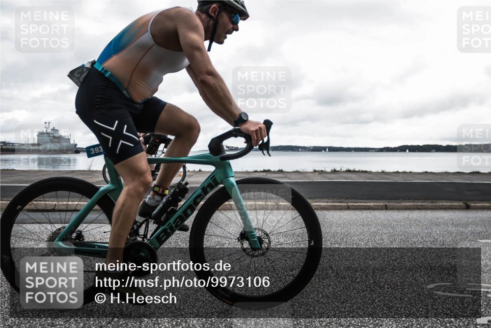 16.08.2026 - KN Förde Triathlon 2026 H.Heesch http://msf.ph/oto/9973106 16.08.2026 11:24:31 Radfahren 393, 401, 436 meine-sportfotos.de