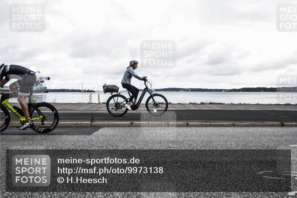 16.08.2026 - KN Förde Triathlon 2026 H.Heesch http://msf.ph/oto/9973138 16.08.2026 11:25:57 Radfahren 319, 354, 356, 398 meine-sportfotos.de