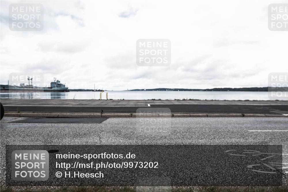 16.08.2026 - KN Förde Triathlon 2026 H.Heesch http://msf.ph/oto/9973202 16.08.2026 11:27:51 Radfahren 349, 425, 428 meine-sportfotos.de