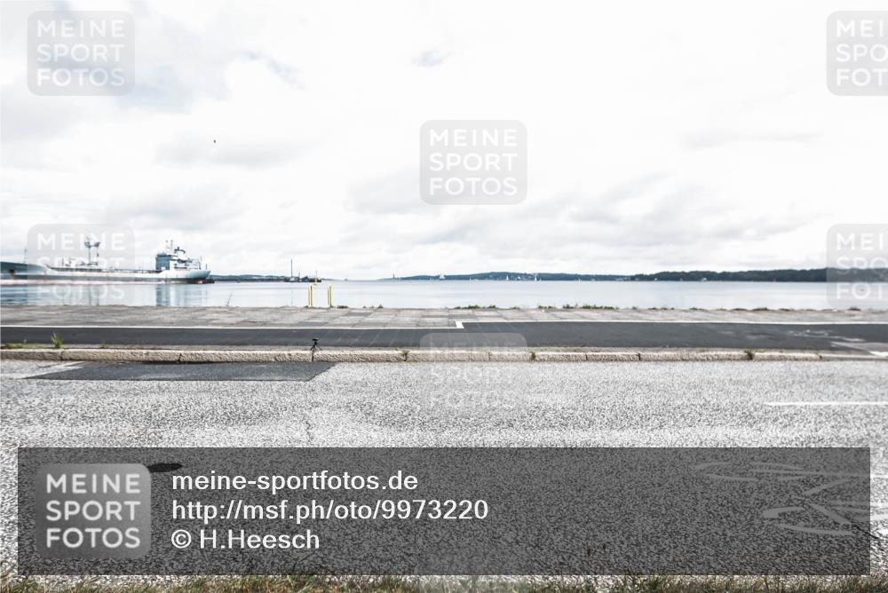 16.08.2026 - KN Förde Triathlon 2026 H.Heesch http://msf.ph/oto/9973220 16.08.2026 11:28:27 Radfahren 353, 402, 413 meine-sportfotos.de