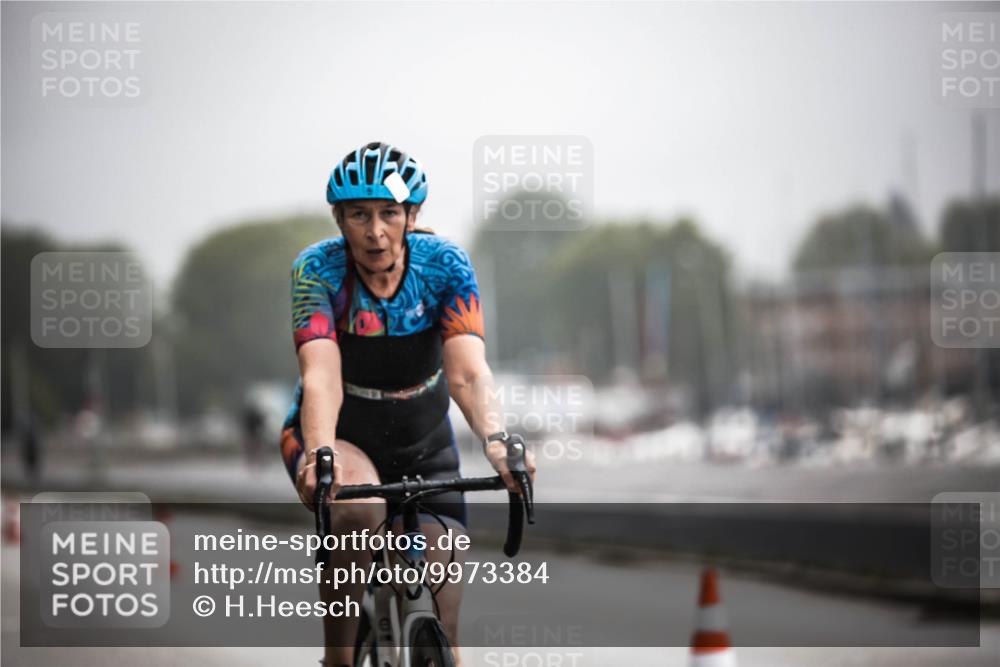 16.08.2026 - KN Förde Triathlon 2026 H.Heesch http://msf.ph/oto/9973384 16.08.2026 10:04:45 Radfahren 128, 132, 214, 264 meine-sportfotos.de
