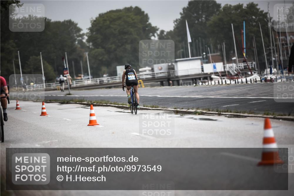 16.08.2026 - KN Förde Triathlon 2026 H.Heesch http://msf.ph/oto/9973549 16.08.2026 10:06:34 Radfahren  meine-sportfotos.de