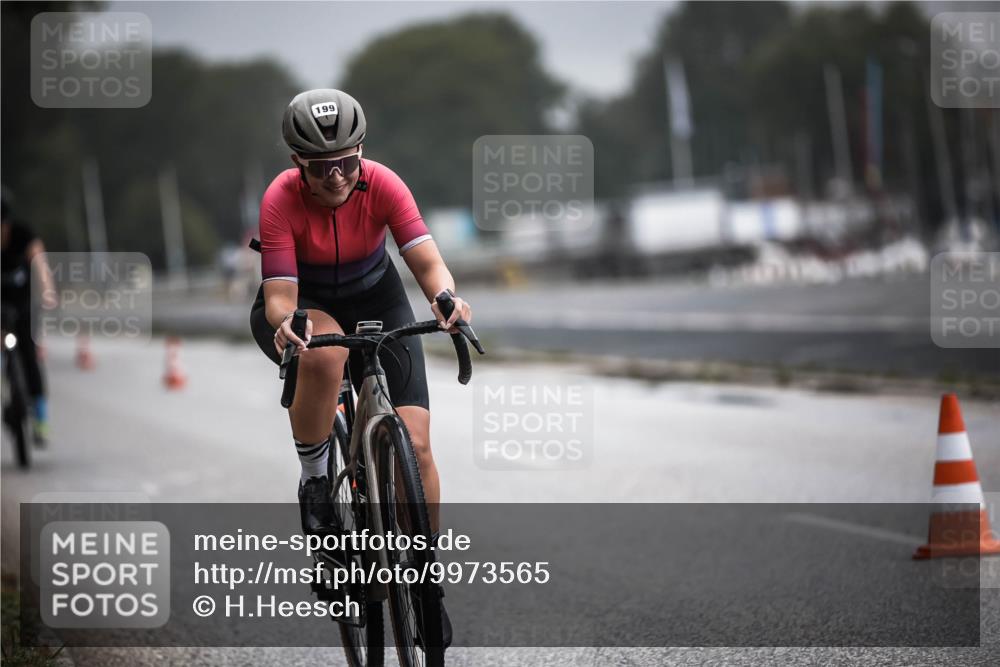 16.08.2026 - KN Förde Triathlon 2026 H.Heesch http://msf.ph/oto/9973565 16.08.2026 10:06:37 Radfahren 213, 260 meine-sportfotos.de