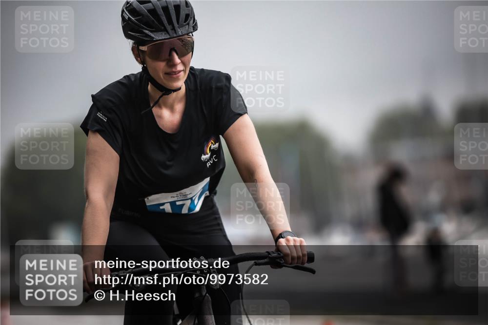 16.08.2026 - KN Förde Triathlon 2026 H.Heesch http://msf.ph/oto/9973582 16.08.2026 10:06:40 Radfahren 213, 260 meine-sportfotos.de