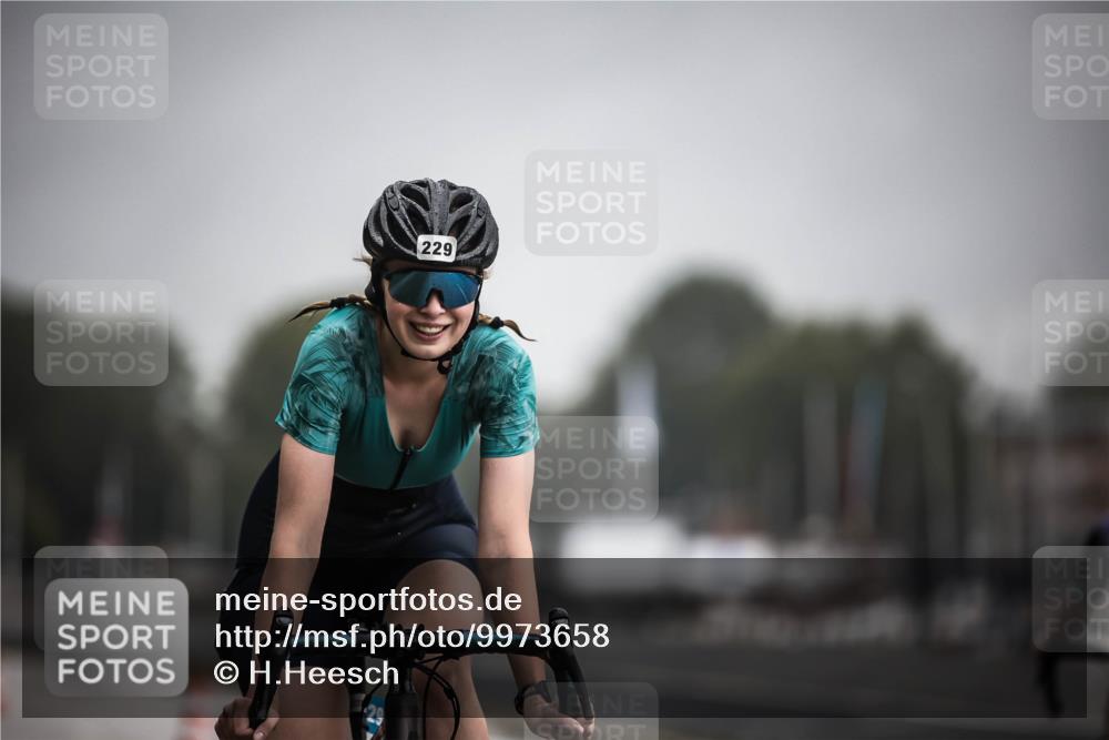 16.08.2026 - KN Förde Triathlon 2026 H.Heesch http://msf.ph/oto/9973658 16.08.2026 10:08:00 Radfahren 216, 264 meine-sportfotos.de