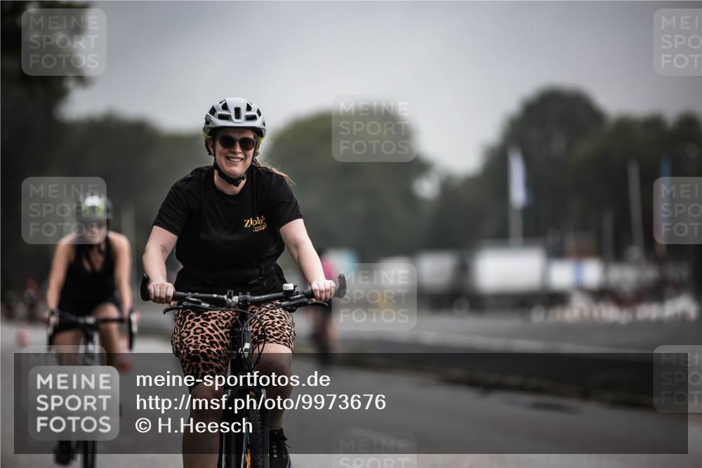 16.08.2026 - KN Förde Triathlon 2026 H.Heesch http://msf.ph/oto/9973676 16.08.2026 10:08:04 Radfahren 128, 132, 216, 219 meine-sportfotos.de